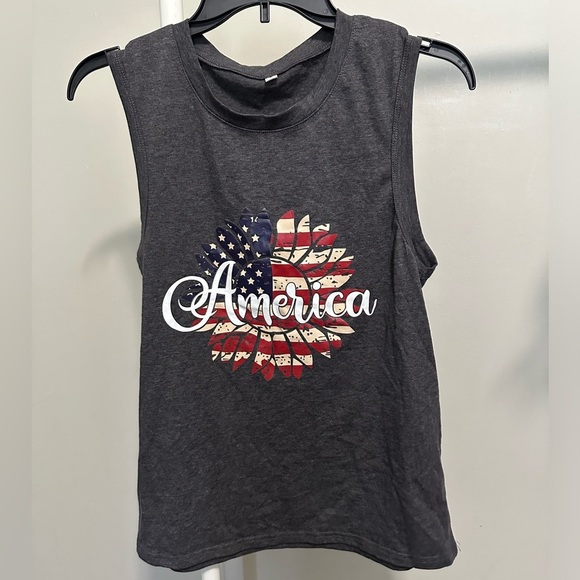 Gray America Tank Top Size Small - Picture 2 of 6